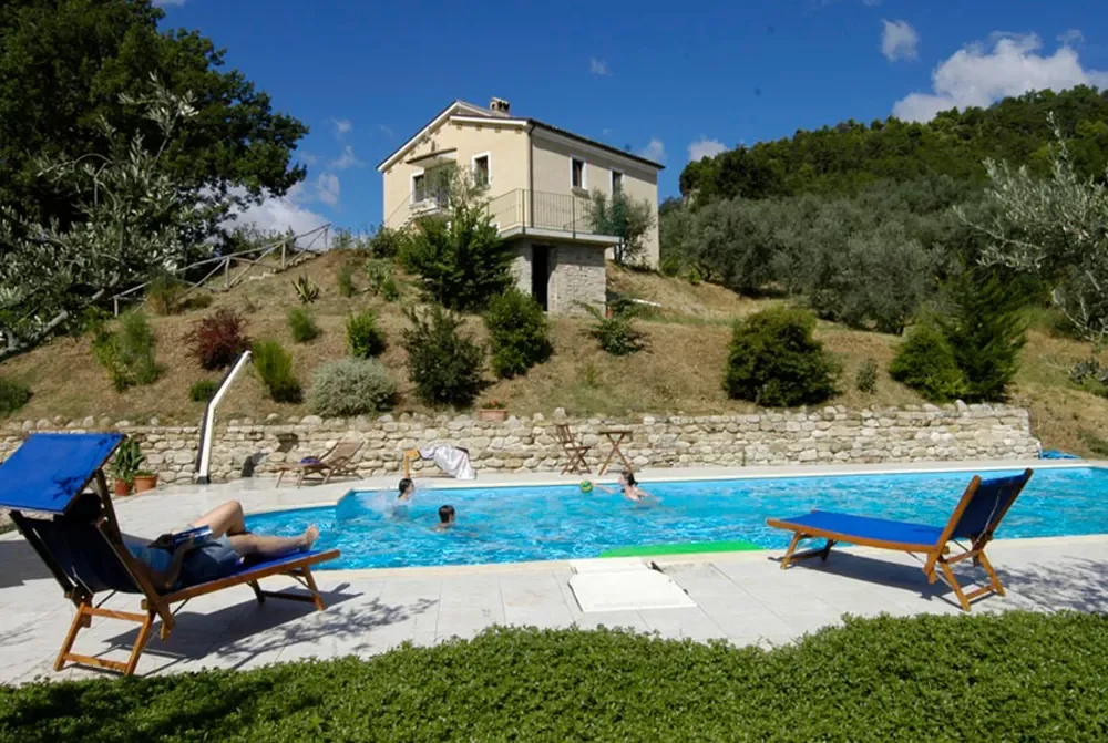 appartamento-piscina-agriturismo-ascoli
